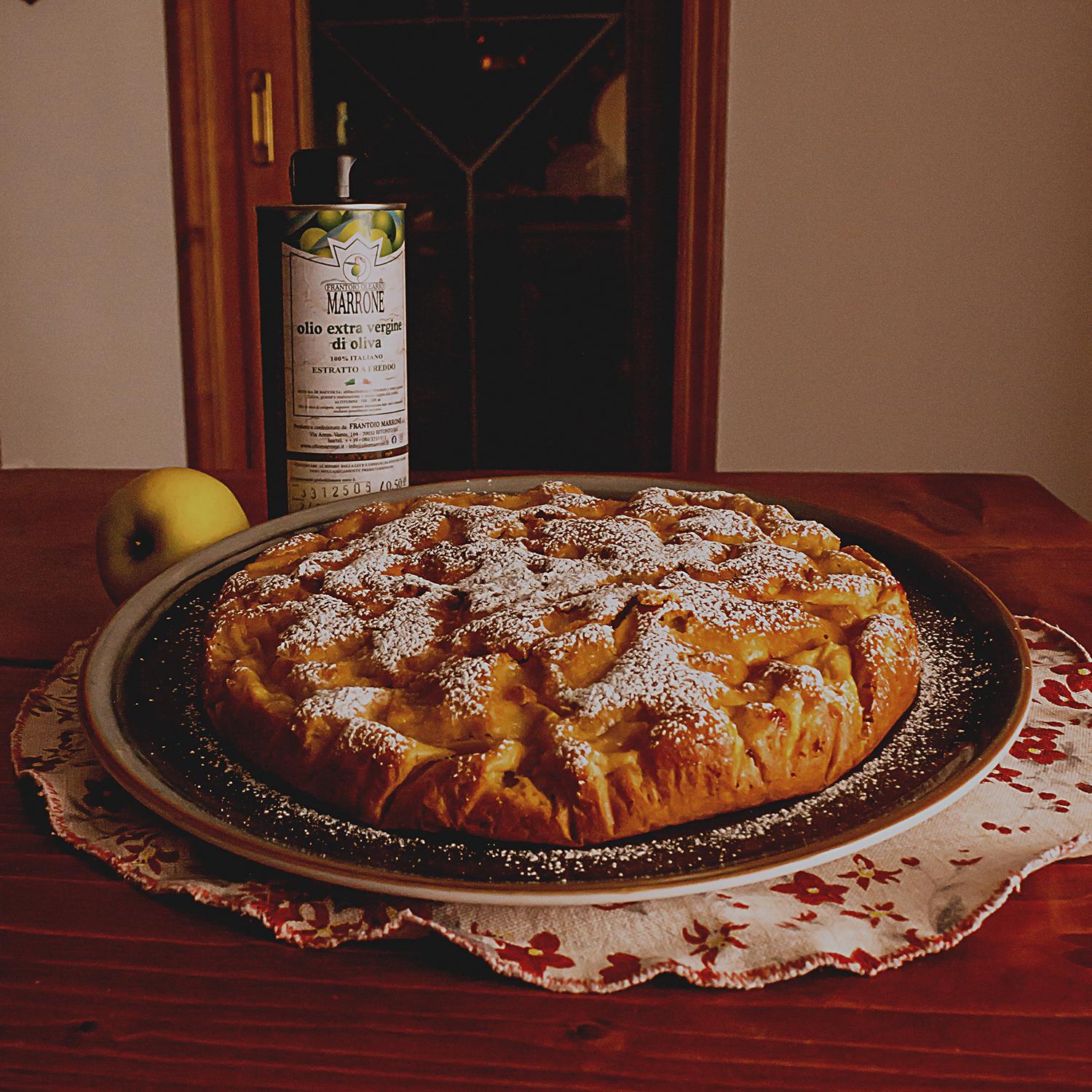 Torta vegana alle mele con olio evo